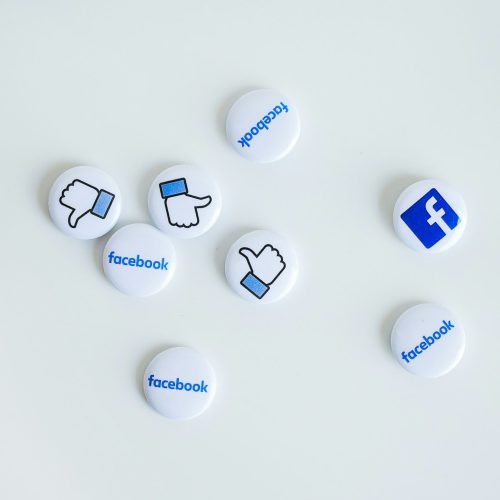 social-media-facebook-pins